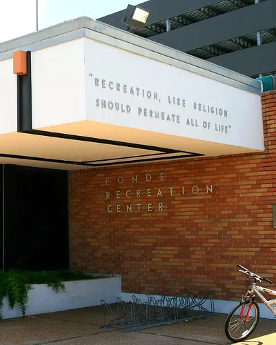 Fonde Recreation Center pickleball courts